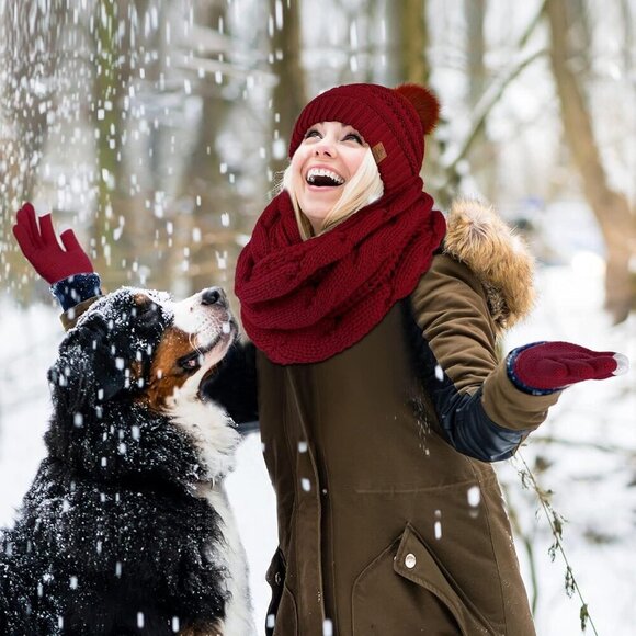 Winter 4-in-1 Set Knitted Scarf Beanie Gloves Earmuffs All-Season Warmth main image 4